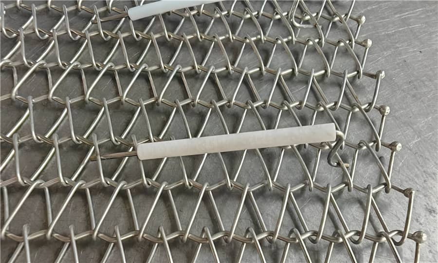 Low-Energy Drying Mesh for Post-Cleaning Moisture Removal