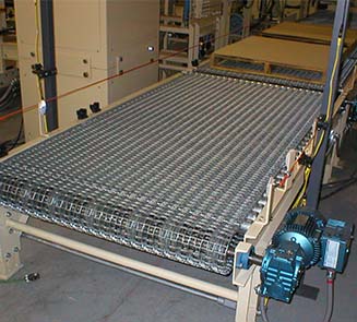 Flat Wire Conveyor Belt for Sorting & Handling-1