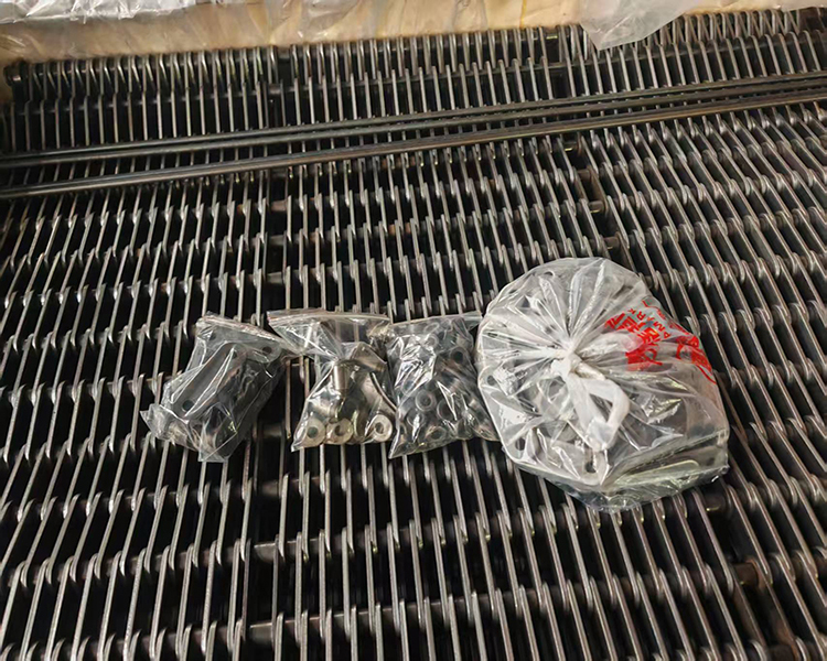 HUADA MESH BELT Delivers Heavy-Duty Carbon Steel Conveyor System to Leading Thai Industrial Manufacturer