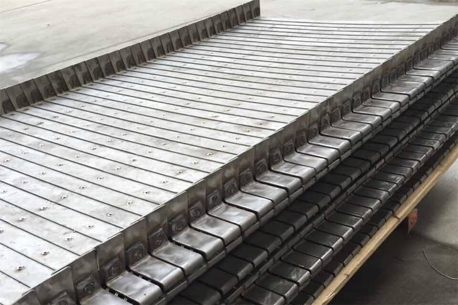 High-Temperature Resistant Stainless Steel Dry Ash Conveyor Belt for Cement Plants